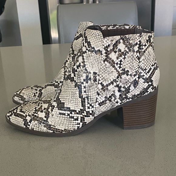 Booties - Picture 2 of 6